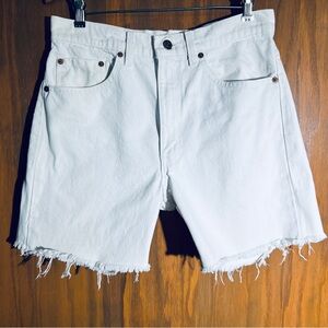 Vintage 1980s Levi’s 505 White Cut Off Jeans Shorts - 32